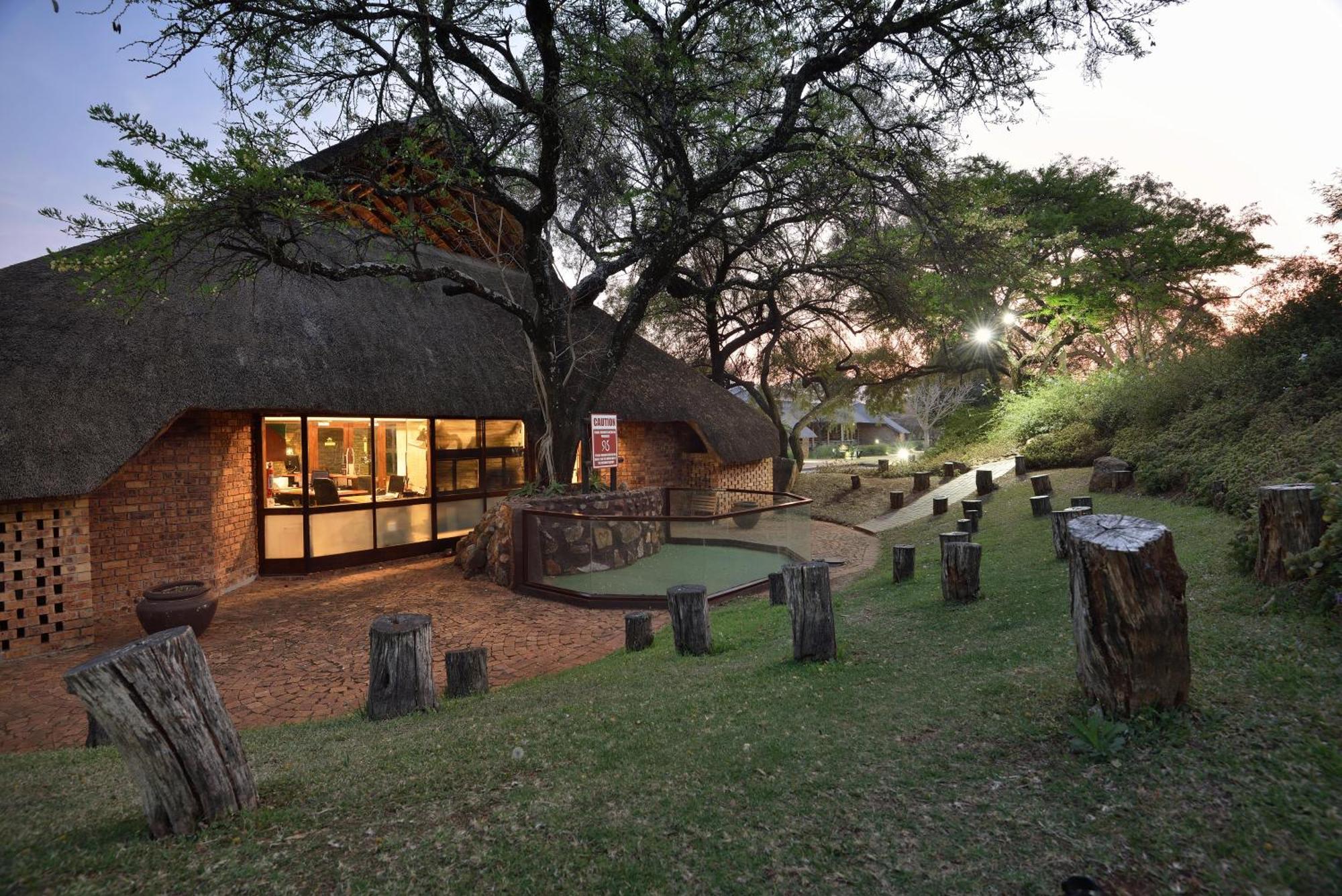 Bakubung Bush Lodge Ledig Dış mekan fotoğraf