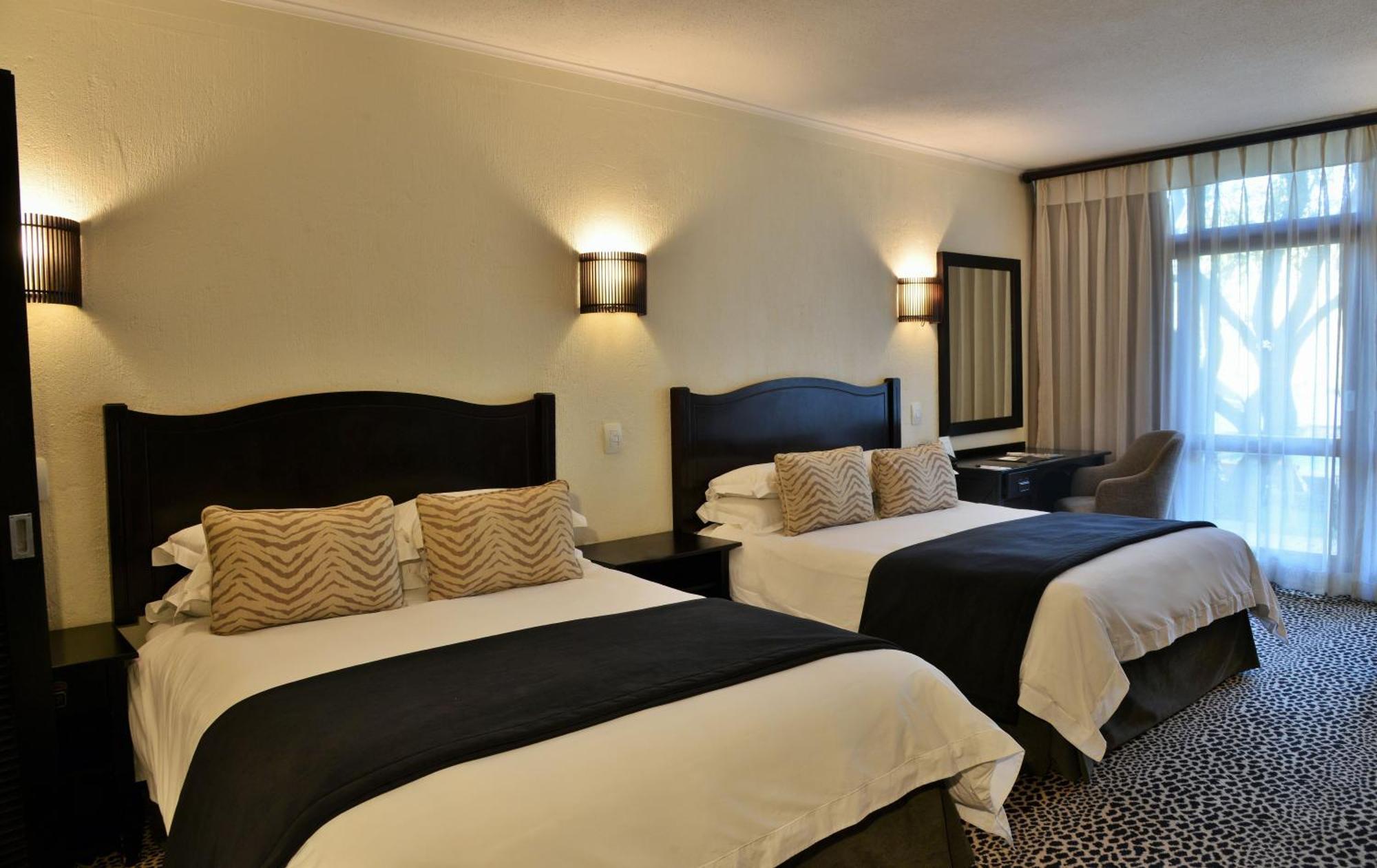 Bakubung Bush Lodge Ledig Dış mekan fotoğraf